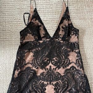 Free people Lined Sequin Embroidered Mini Dress Sz 6